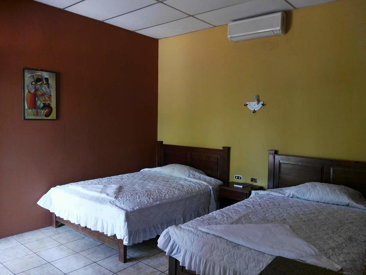 Hotel Santa Cruz Zapaca ภายนอก รูปภาพ