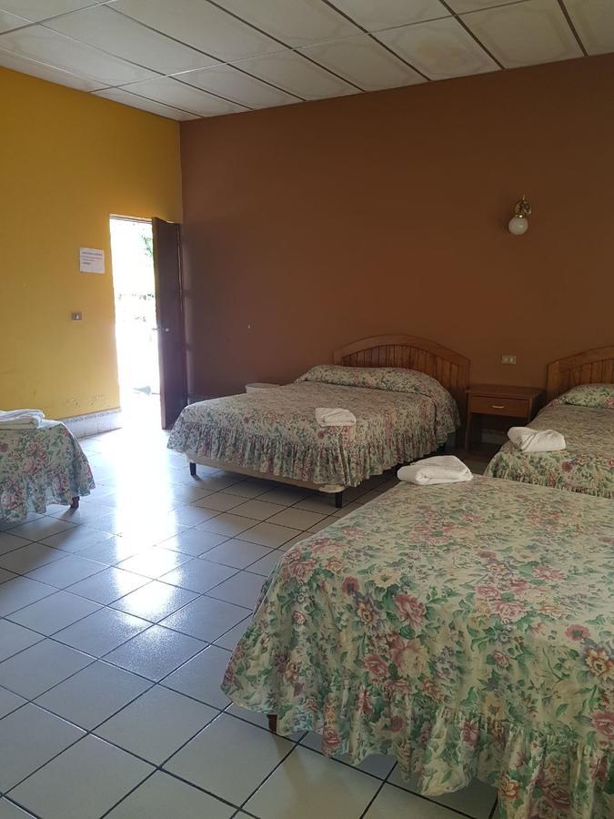 Hotel Santa Cruz Zapaca ภายนอก รูปภาพ