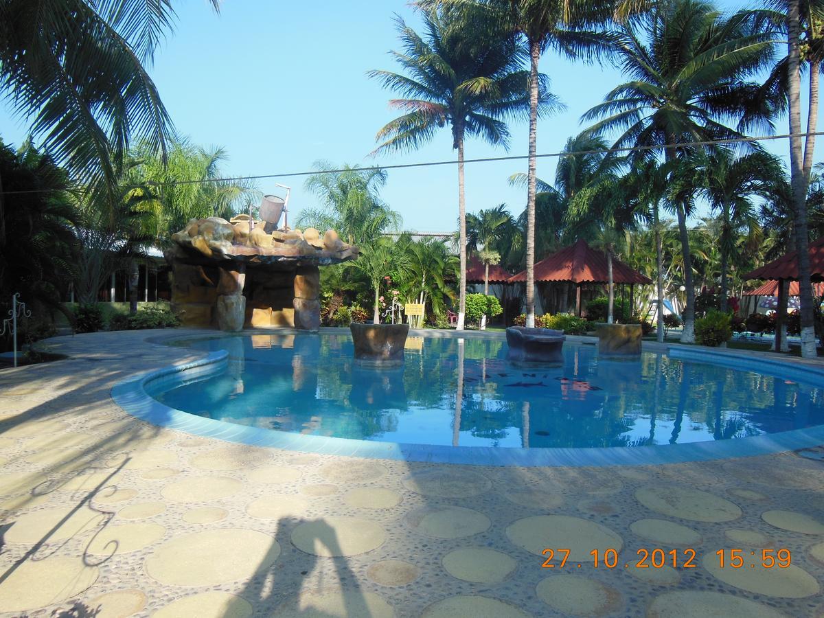 Hotel Santa Cruz Zapaca ภายนอก รูปภาพ